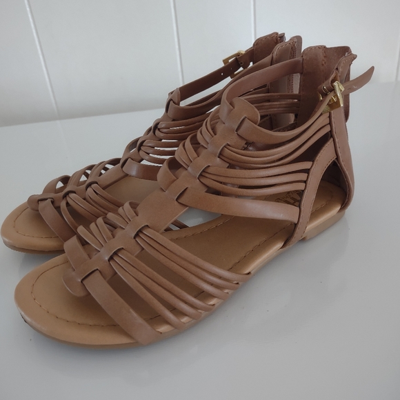 Brown sandals - Picture 2 of 6
